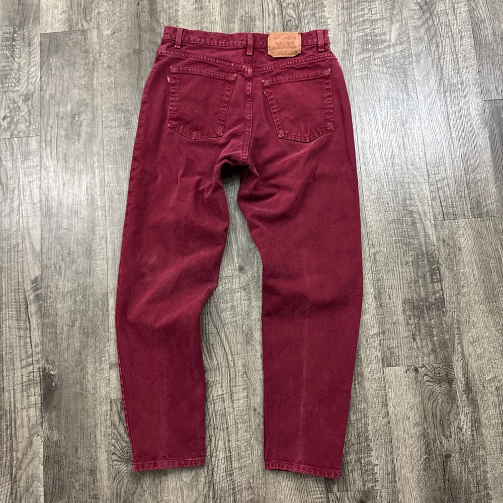 Vintage Levi’s 550 Red Denim Mom Jeans Relaxed Tapered Made USA Burgundy